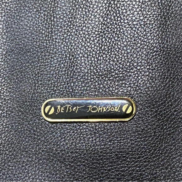 Betsey Johnson Black and Beige Bow Crossbody Purse - Picture 8 of 9